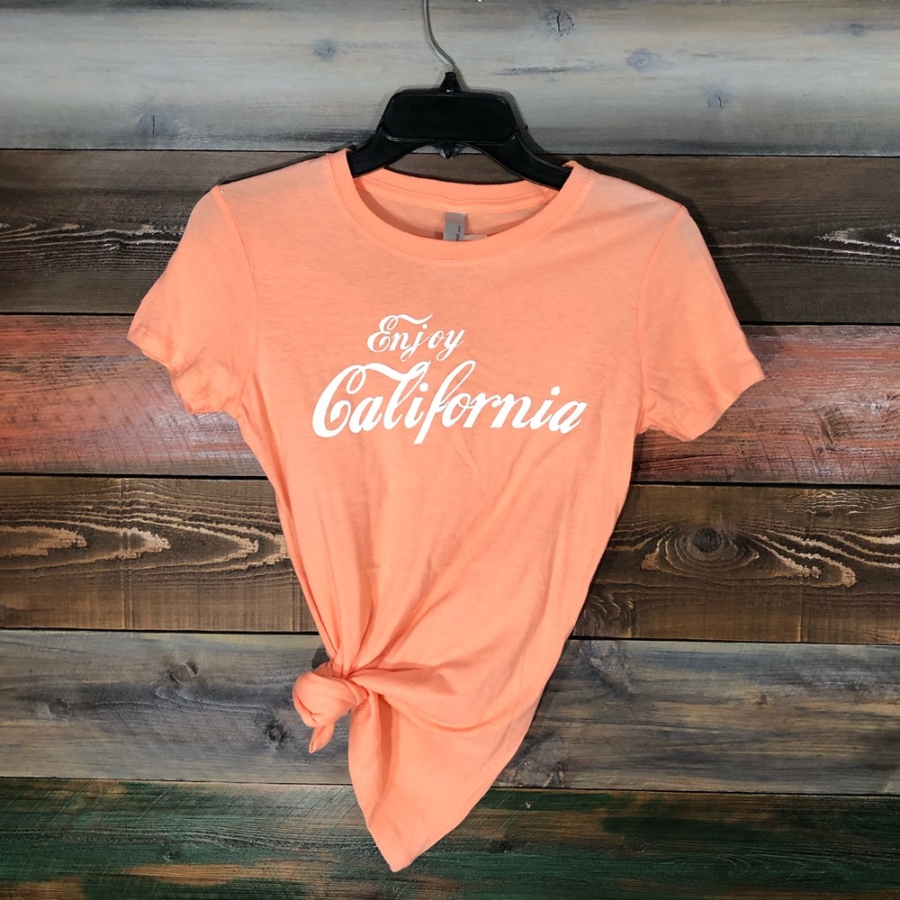 Women’s “California” Short Sleeved T-Shirt; Sz M